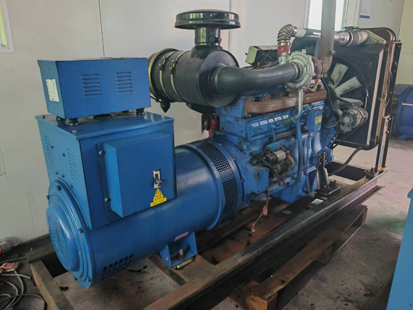 澄江100kW柴油发电机组使用多级机油有哪些优缺点？